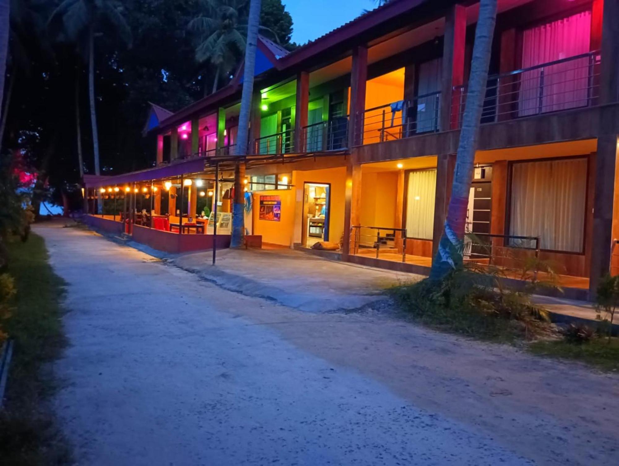 Gold India Beach Resort Govind Nagar Exterior foto